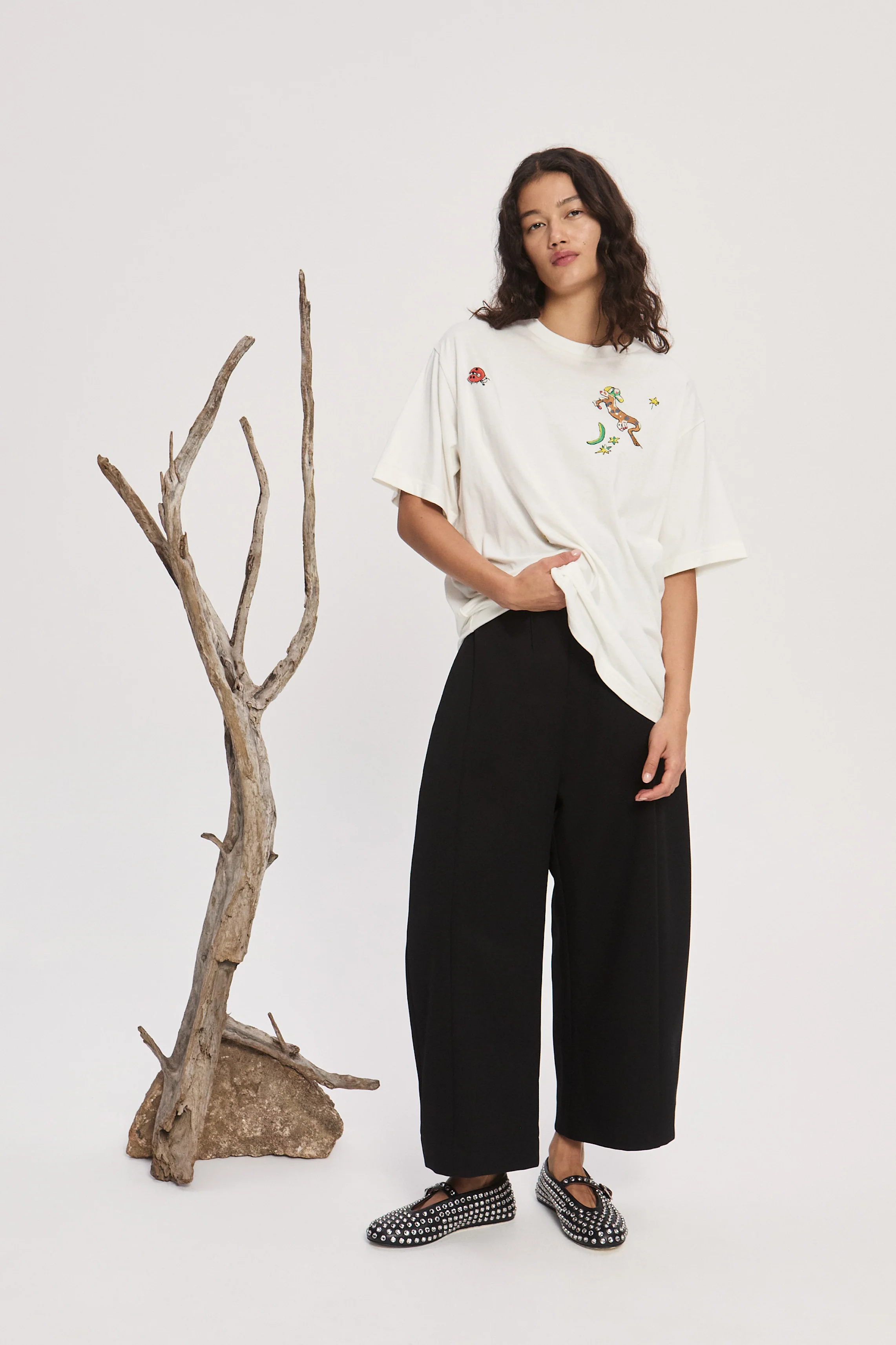 Alemais Play Tee - Image 7