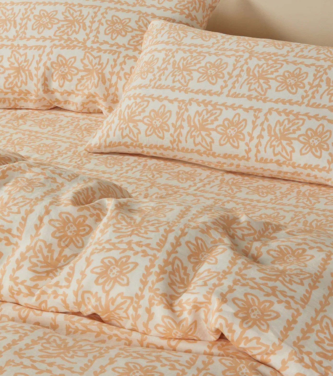 Bonnie & Neil Daisy Buff Bed Linen