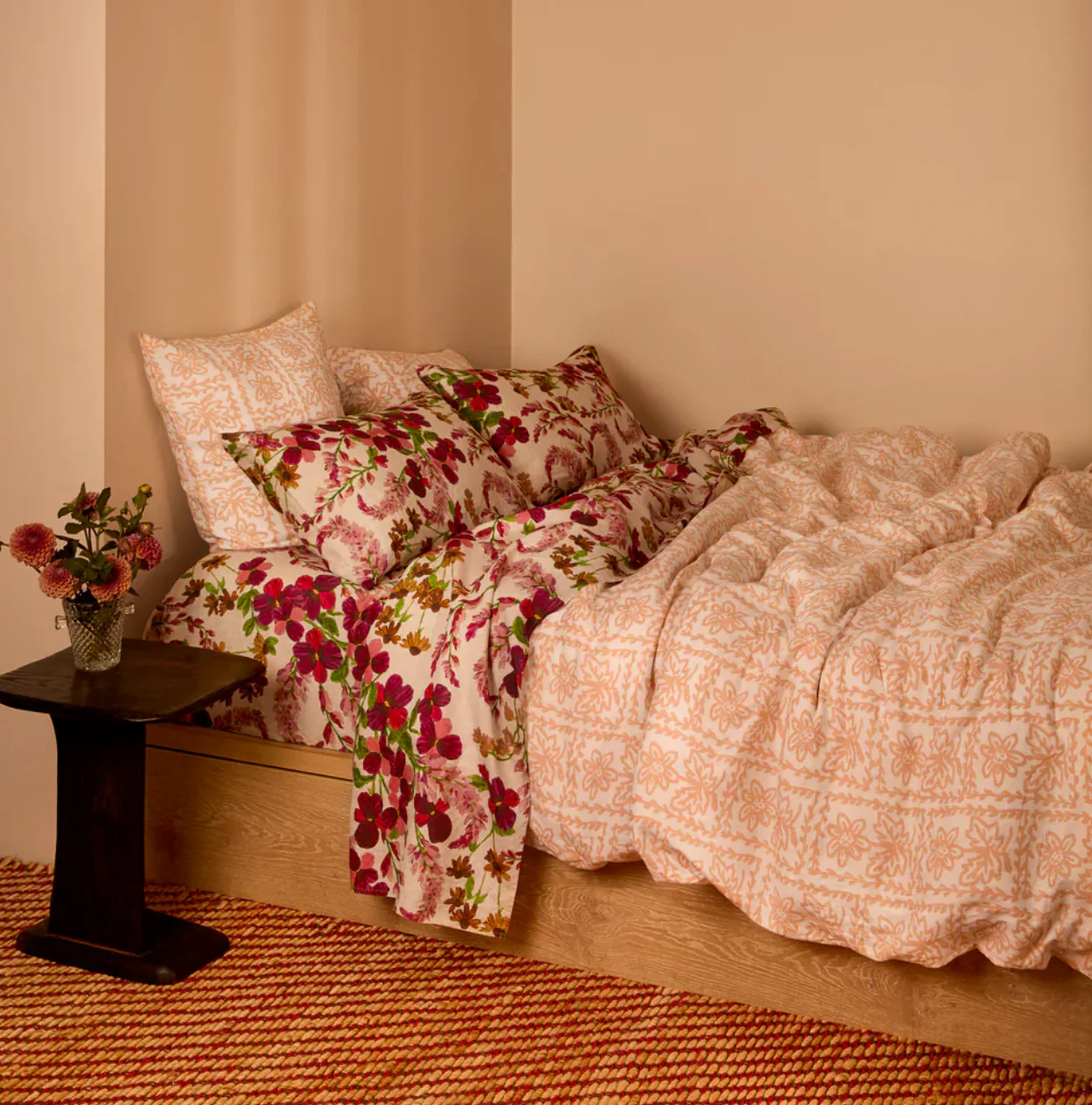Bonnie & Neil Daisy Buff Bed Linen - Image 2