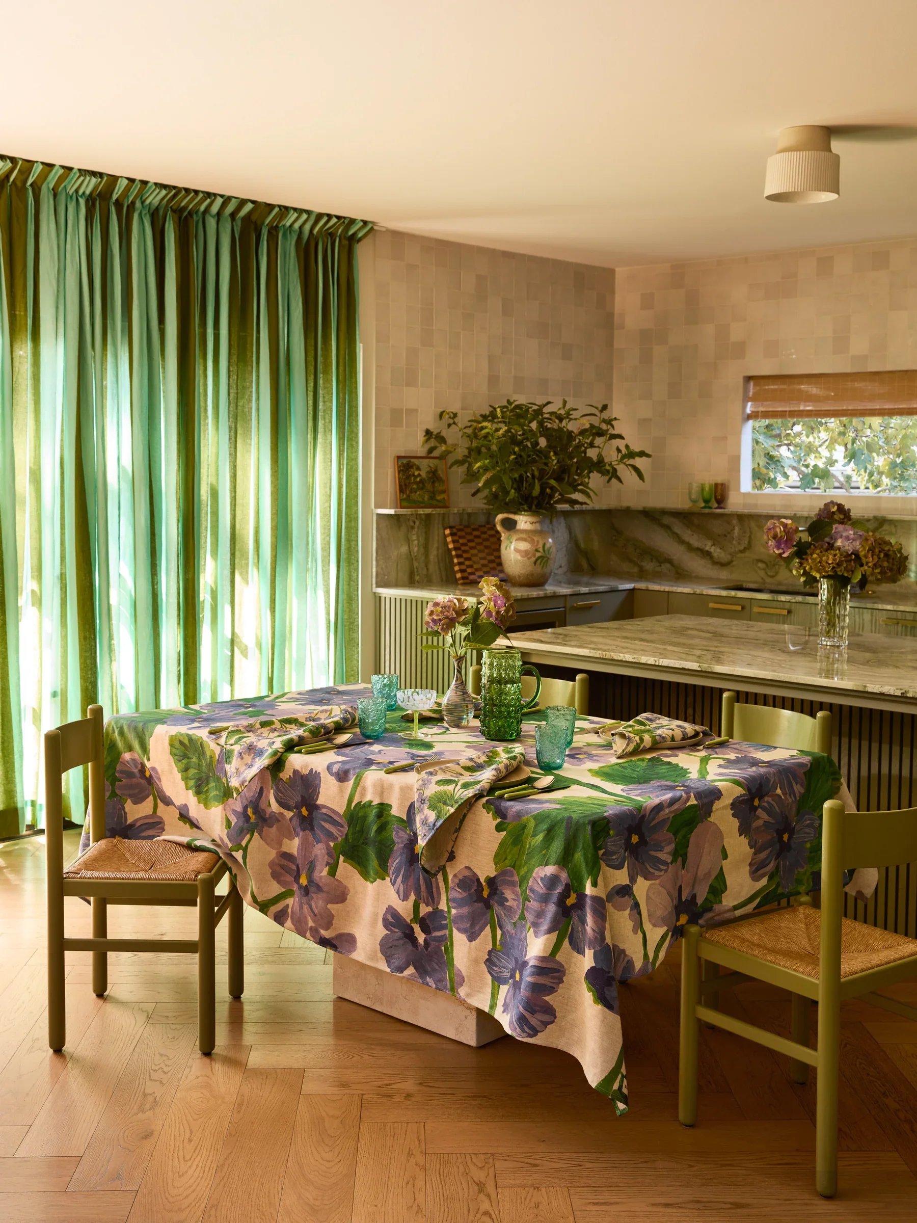Bonnie & Neil Lilas Blue Table Linen - Image 3