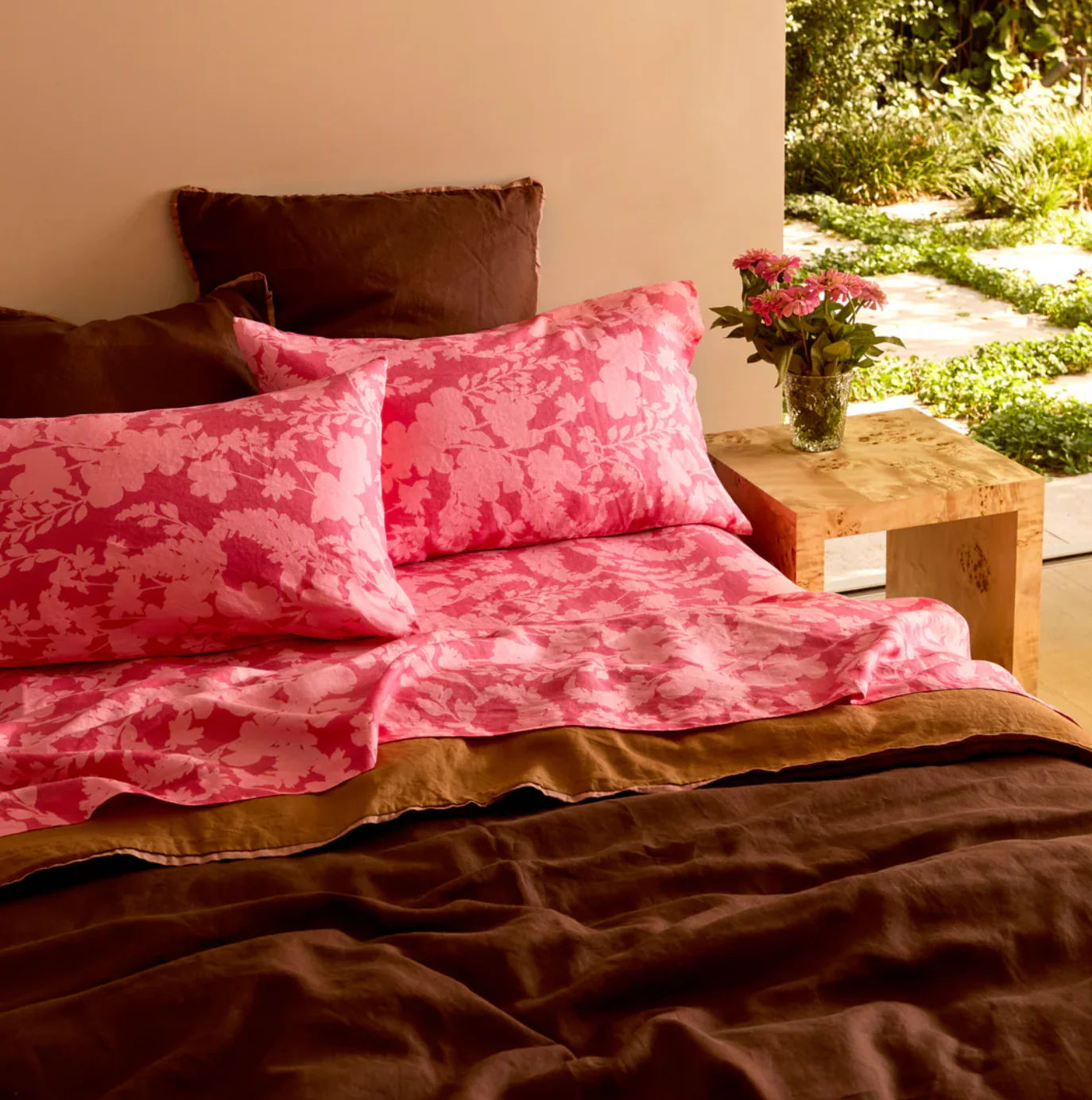 Bonnie & Neil Petal Pink Bed Linen - Image 5