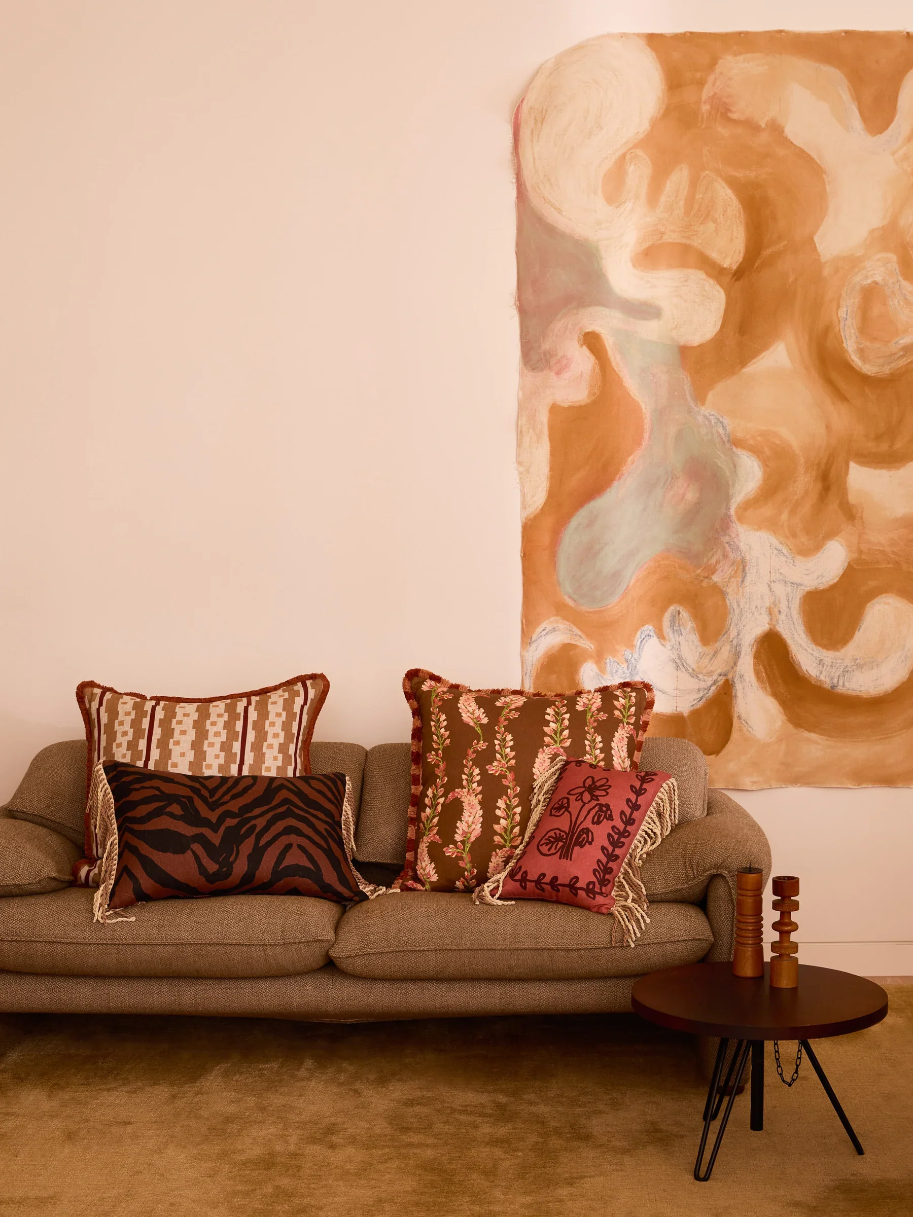 Bonnie & Neil Petra Coral Linen Cushion - Image 8