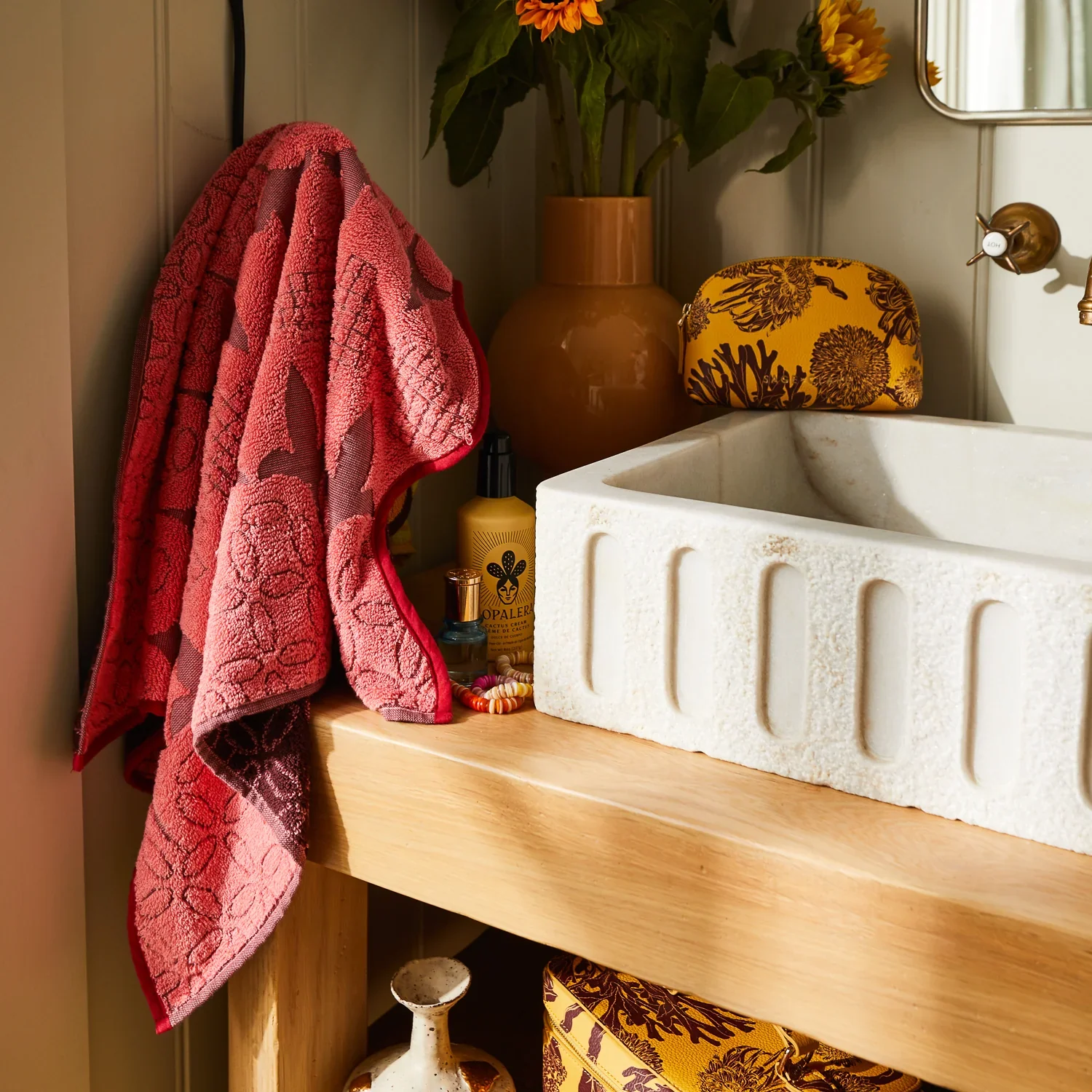 Esme Hand Towel - Image 3