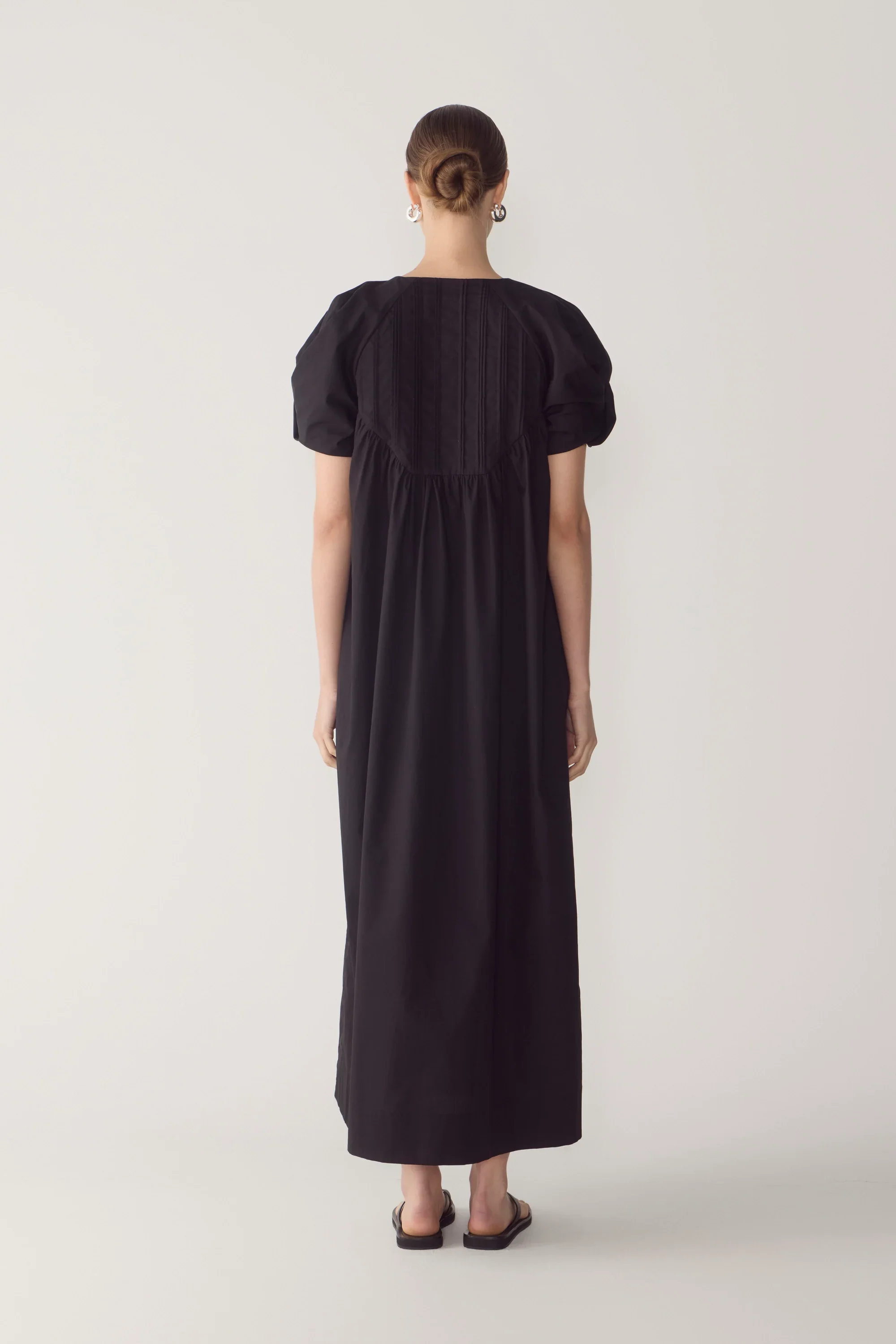 Foemina Raven Dress - Image 4