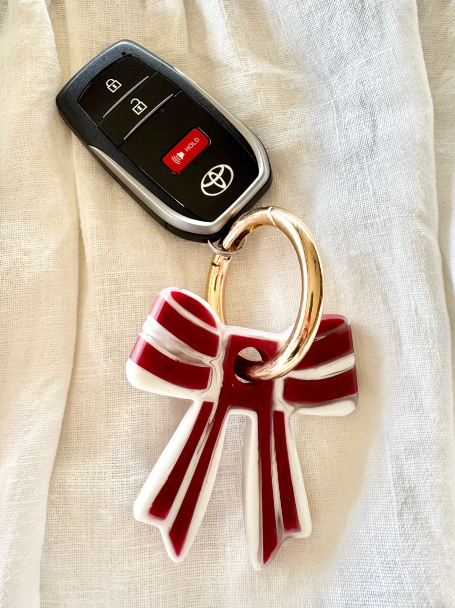 Greenwood Designs Stripey Bow Resin Keyring - Image 6