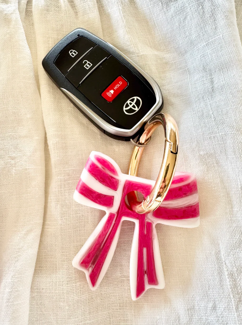 Greenwood Designs Stripey Bow Resin Keyring - Image 9