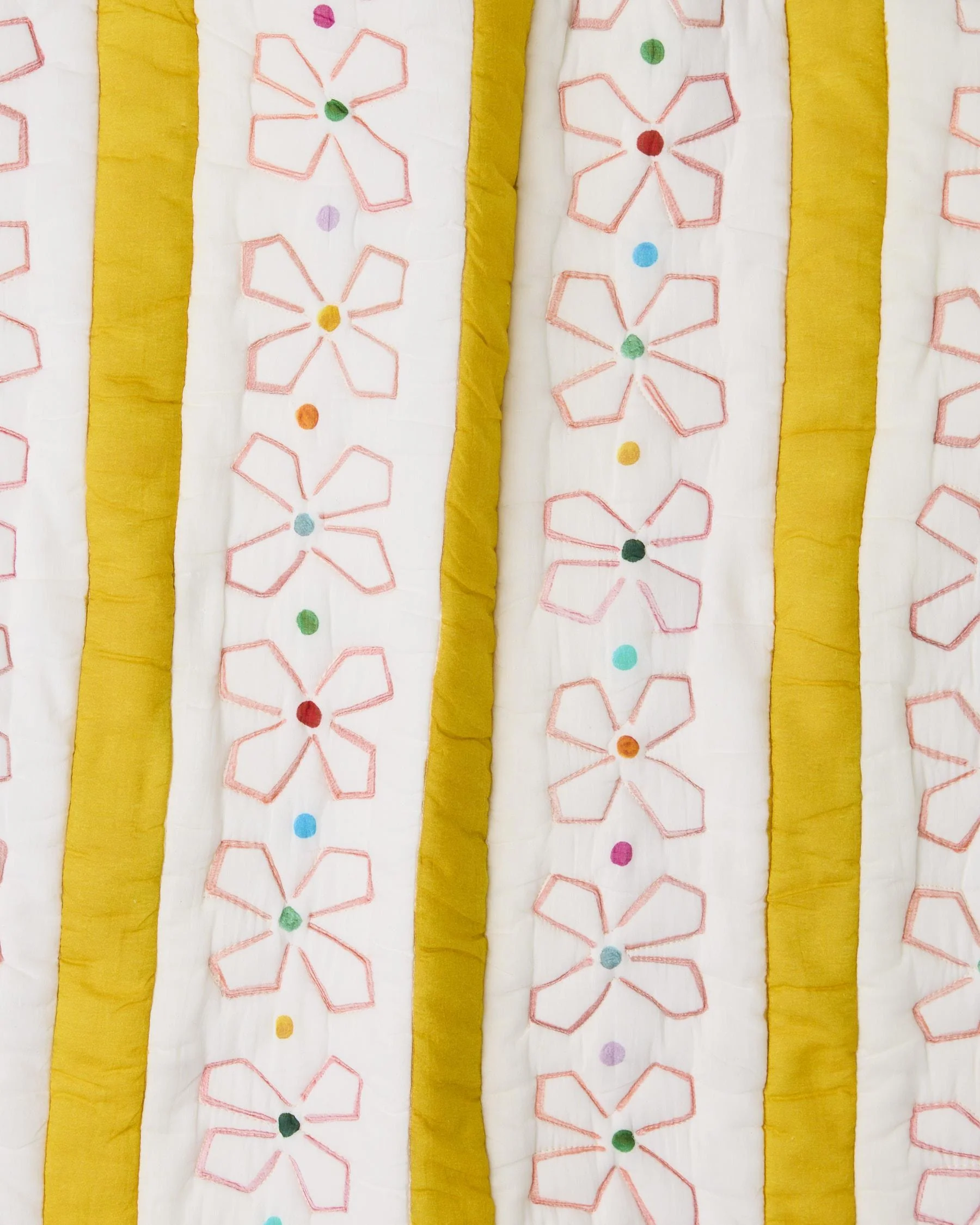 Kip & Co X Anna Spiro Daisy Chain Quilted Bed Linen - Image 15