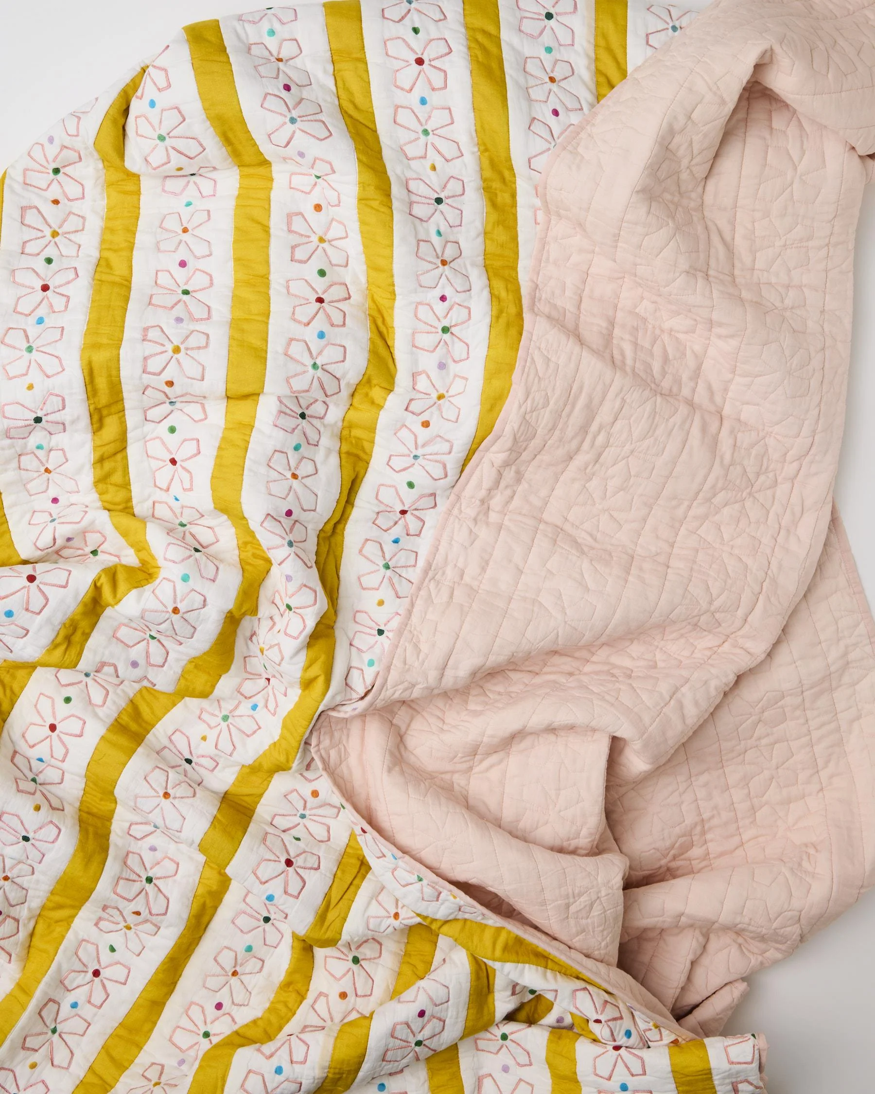 Kip & Co X Anna Spiro Daisy Chain Quilted Bed Linen - Image 7