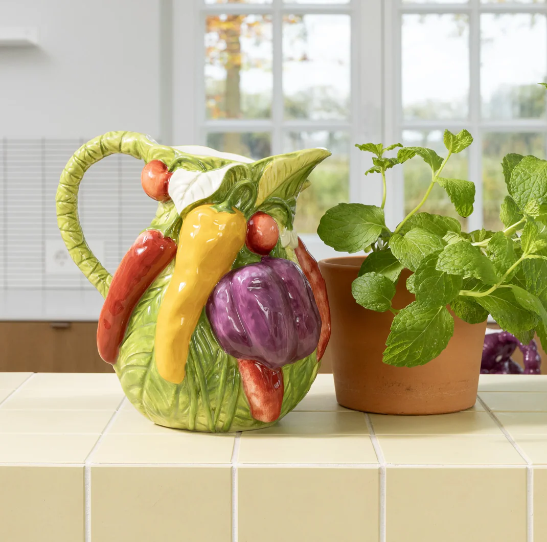 Legume Pepper Jug - Image 3