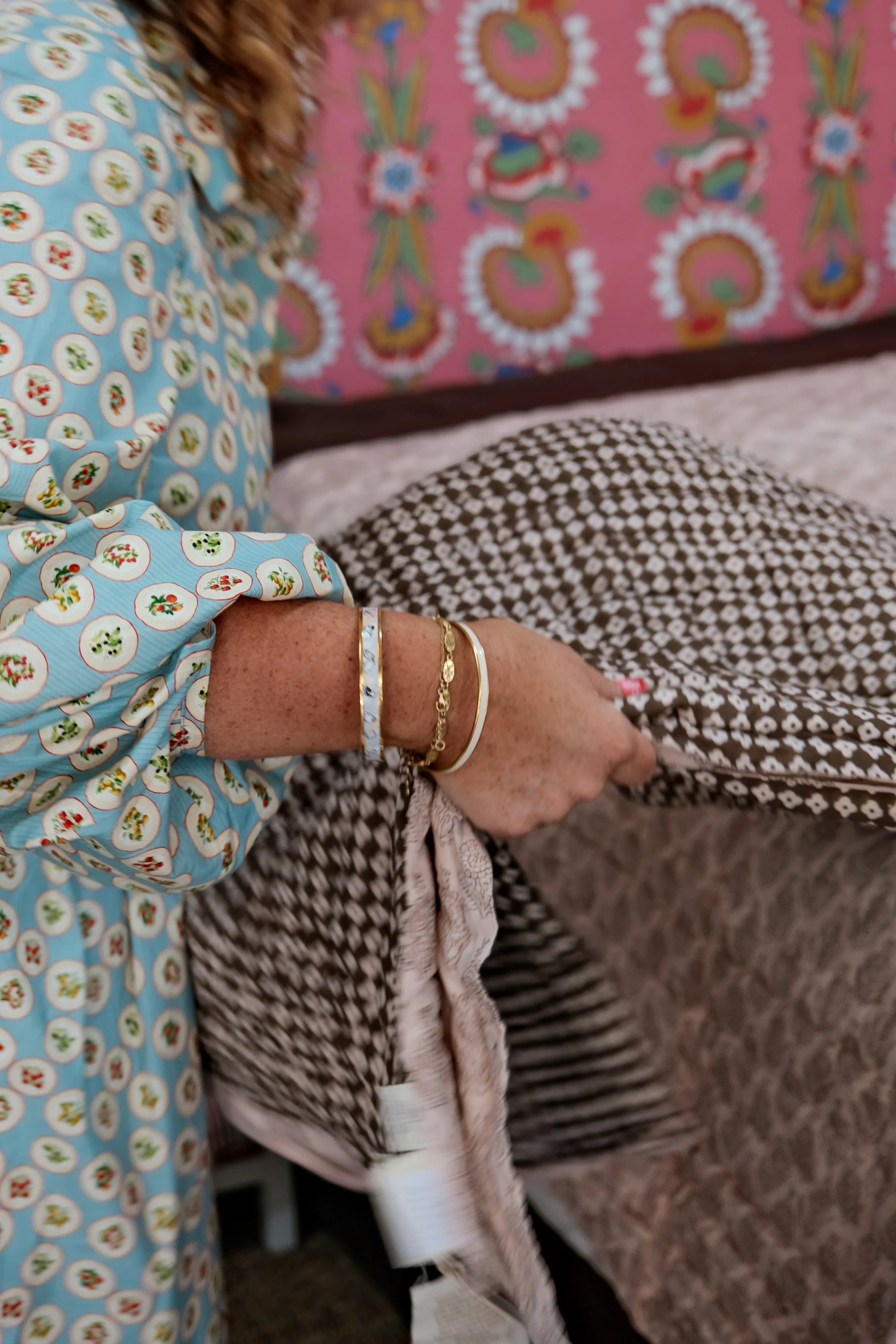 Mandalay Designs Spot Clover Bed Linen - Image 8