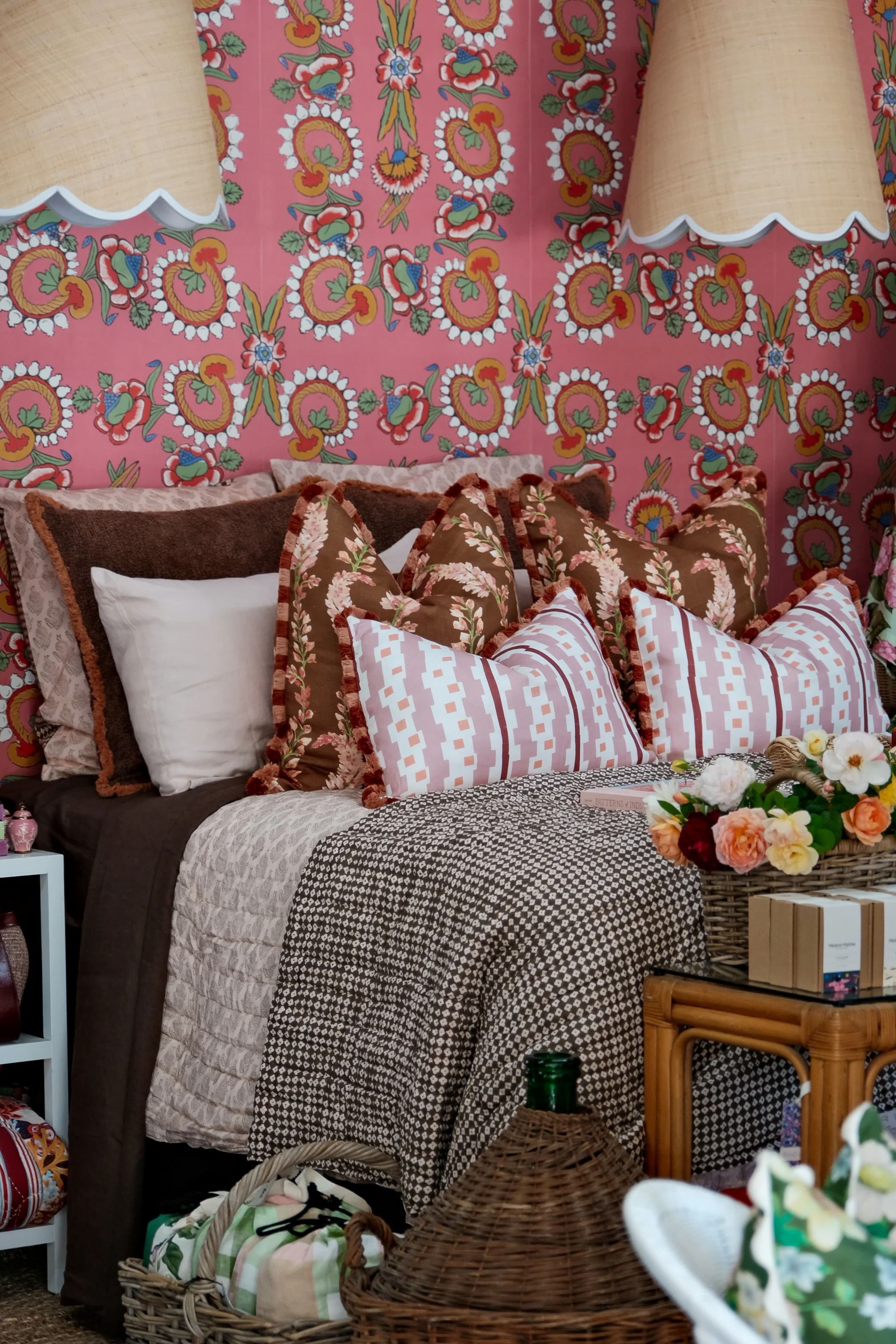 Mandalay Designs Spot Clover Bed Linen - Image 9