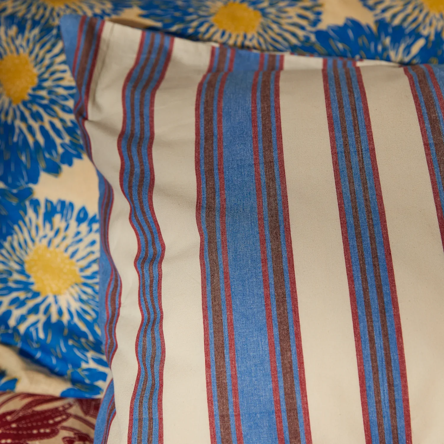 Selene Cotton Bed Linen - Image 22