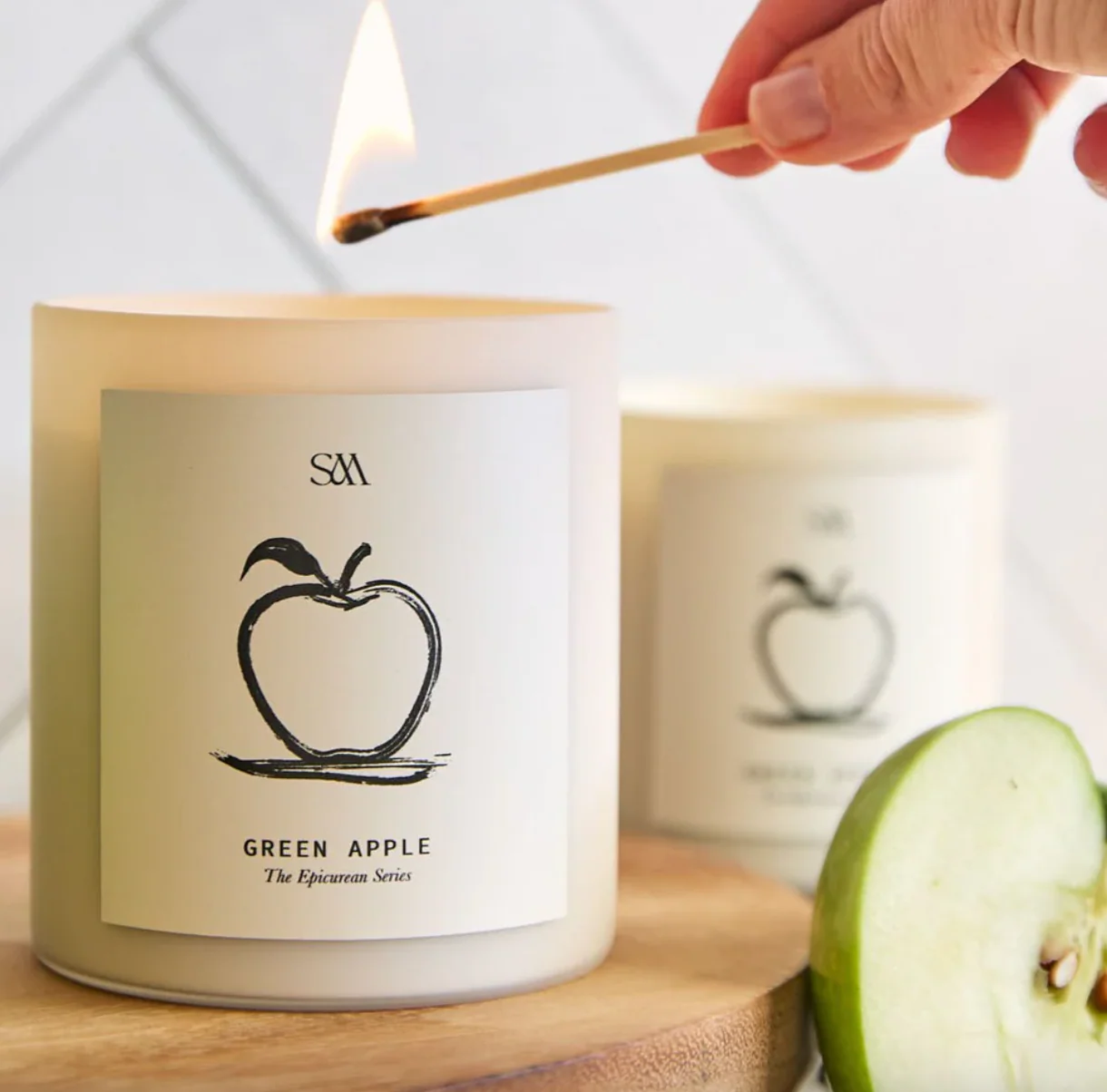 Studio McKenna Epicurean 450g Candle - Image 5