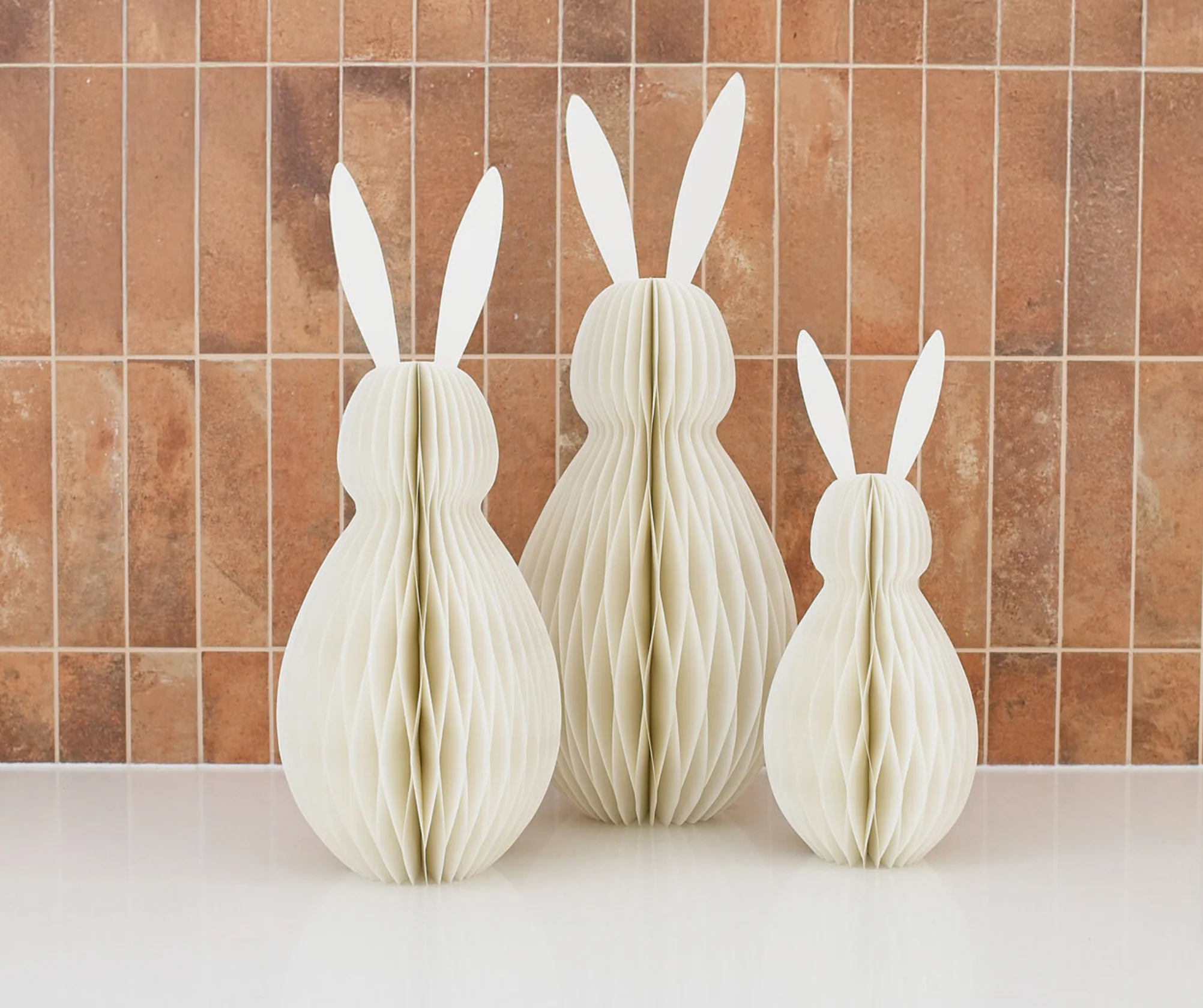 Sustainable Paper Bunny Vanilla - Image 4
