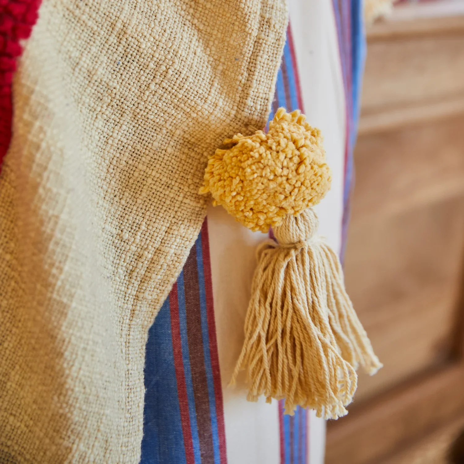 Thea Tufted Blanket - Image 4