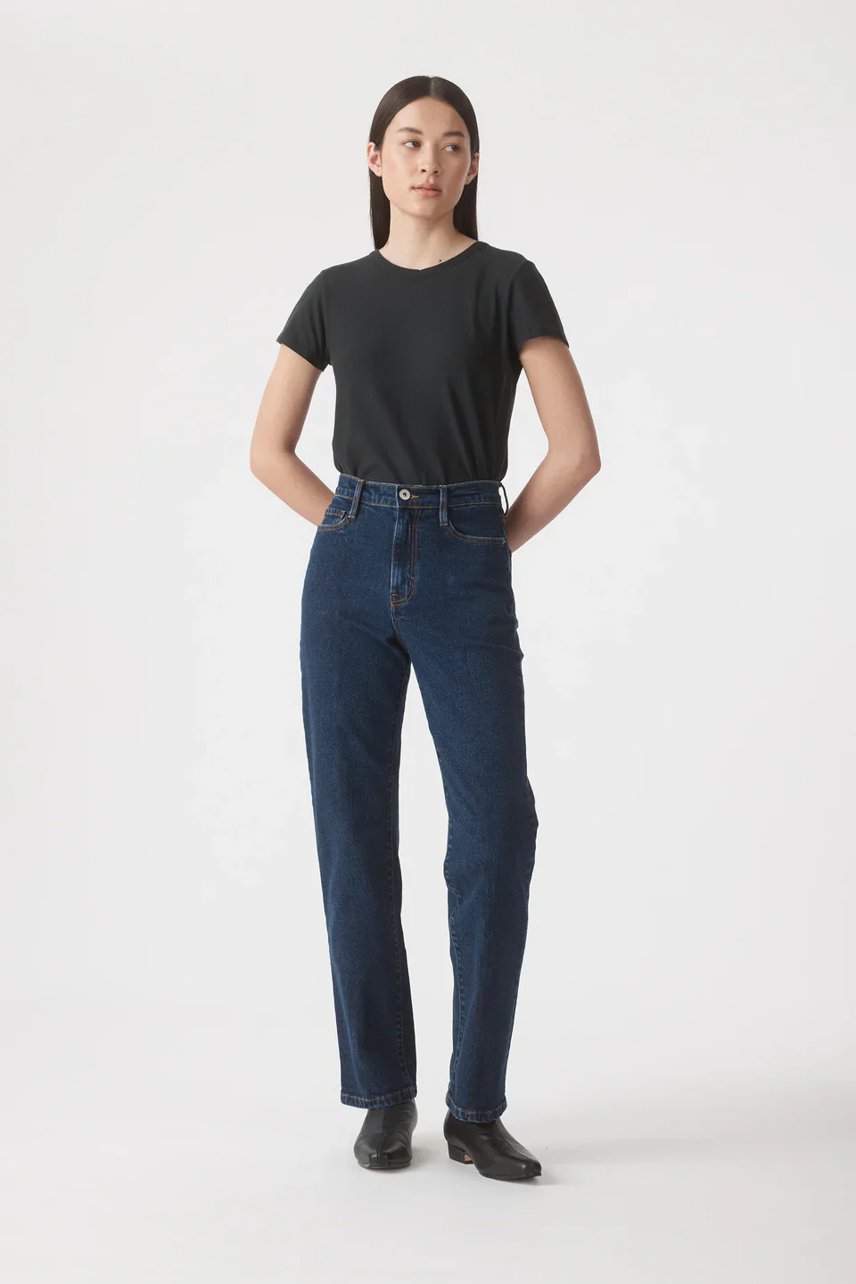 Zoe High Straight Jean